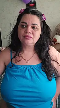 Snapshot of littleRikka chatting on 04-16-26, 06:14 littleRikka online show from 04-16-26, 06:14