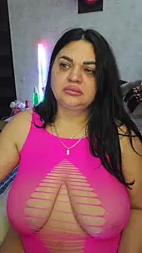 Snapshot of littleRikka chatting on 04-13-26, 08:13 littleRikka online show from 04-13-26, 08:13