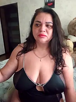 Snapshot of littleRikka chatting on 03-16-26, 06:28 littleRikka online show from 03-16-26, 06:28