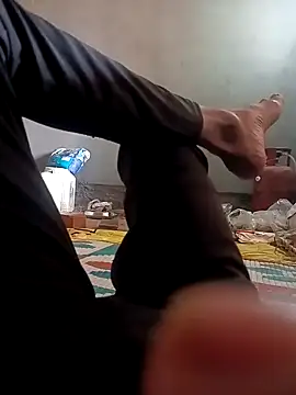 Snapshot of Bengali_BULL1 chatting on 10-28-25, 08:46 Bengali BULL1 online show from 10-28-25, 08:46