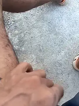 Snapshot of Bengali_BULL1 chatting on 10-01-25, 10:41 Bengali BULL1 online show from 10-01-25, 10:41