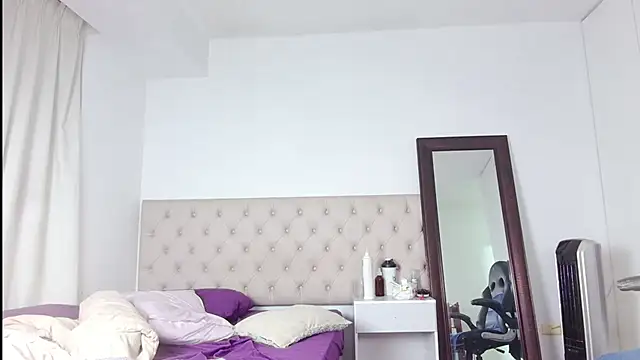 ms freyax online show from 07-12-26, 04:02