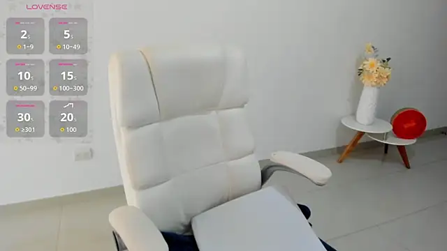 renata t  online show from 10-25-25, 11:09