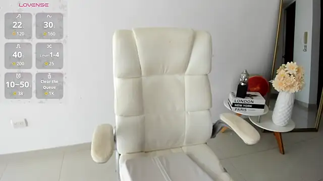 renata t  online show from 06-23-26, 03:32