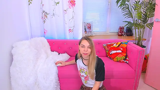 Snapshot of The_Deep_Passion chatting on 02-13-25, 09:30 The Deep Passion online show from 02-13-25, 09:30