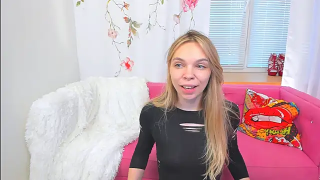 Snapshot of The_Deep_Passion chatting on 09-10-25, 12:48 The Deep Passion online show from 09-10-25, 12:48