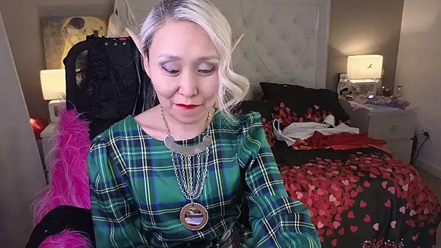 RoxalanaStar online show from 03-29-26, 11:17