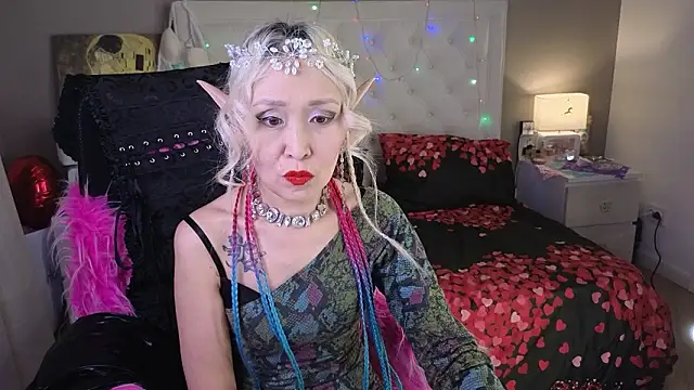 RoxalanaStar online show from 03-18-26, 04:19