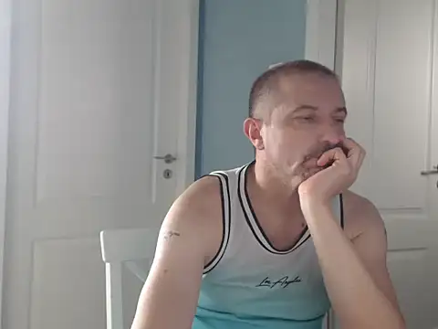 MisterFaithRO online show from 06-07-26, 01:27