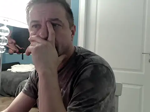 MisterFaithRO online show from 05-10-26, 09:27