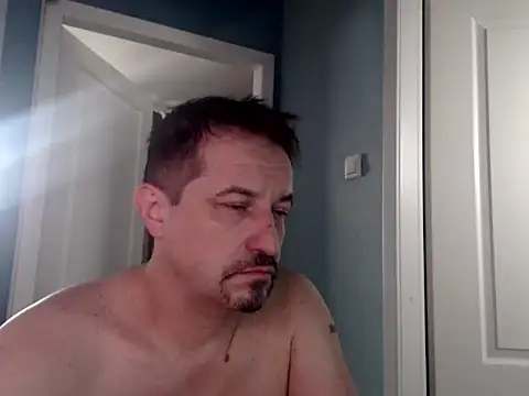 MisterFaithRO online show from 05-10-26, 09:24