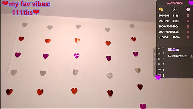 Snapshot of KateLuno chatting on 03-07-25, 03:29 KateLuno online show from 03-07-25, 03:29