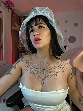 Tattooed spittingdoll online show from 10-31-25, 02:35