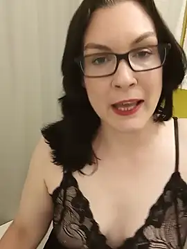 Snapshot of DesreRose chatting on 06-11-26, 10:40 DesreRose online show from 06-11-26, 10:40