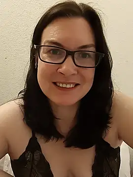 DesreRose online show from 06-29-26, 10:31