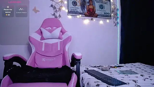 Jessi Evans online show from 11-27-25, 01:55