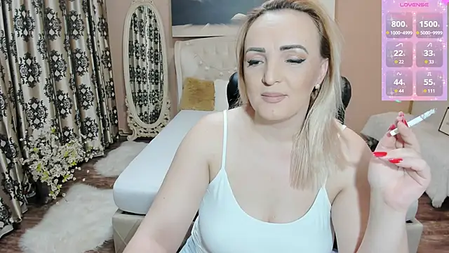 AnneRainn online show from 01-18-26, 08:34