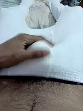 Babyucum4me online show from 10-16-25, 04:26