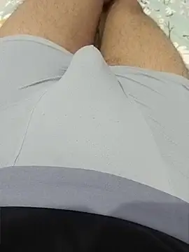 Babyucum4me online show from 05-13-26, 04:25