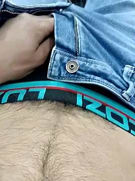 Babyucum4me online show from 03-19-25, 06:23