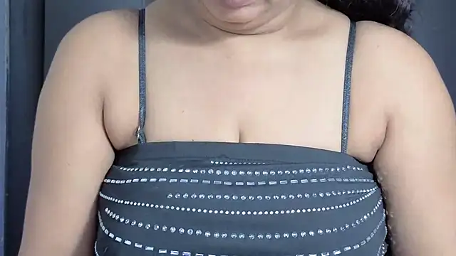 Snapshot of HotSpicyGujju chatting on 02-10-26, 07:40 HotSpicyGujju online show from 02-10-26, 07:40