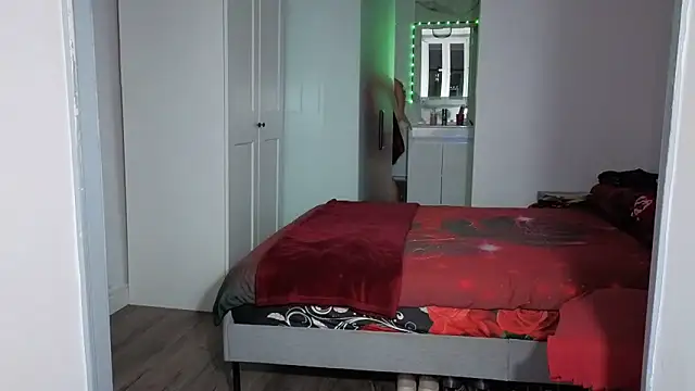 HotSpicyGujju online show from 03-26-26, 07:56