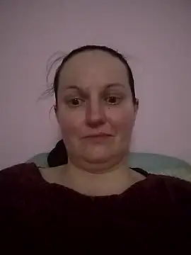 Snapshot of BustyLadyAlma chatting on 05-31-26, 06:09 BustyLadyAlma online show from 05-31-26, 06:09