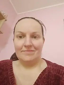 Snapshot of BustyLadyAlma chatting on 05-30-26, 11:16 BustyLadyAlma online show from 05-30-26, 11:16