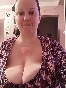 BustyLadyAlma online show from 02-23-26, 06:47