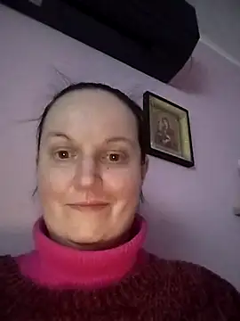 BustyLadyAlma online show from 02-01-26, 06:17