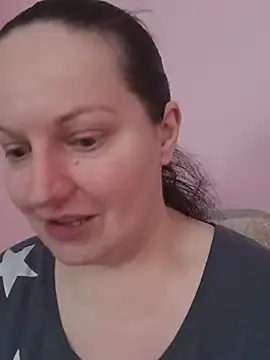 Snapshot of BustyLadyAlma chatting on 06-20-26, 06:29 BustyLadyAlma online show from 06-20-26, 06:29
