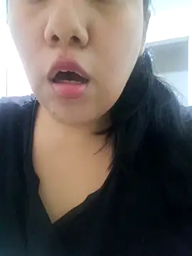 Snapshot of Kalani_Engel chatting on 01-21-25, 06:45 Kalani Engel online show from 01-21-25, 06:45