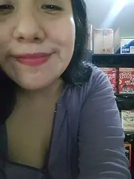 Snapshot of Kalani_Engel chatting on 07-05-26, 12:15 Kalani Engel online show from 07-05-26, 12:15
