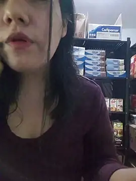 Snapshot of Kalani_Engel chatting on 06-25-26, 04:54 Kalani Engel online show from 06-25-26, 04:54