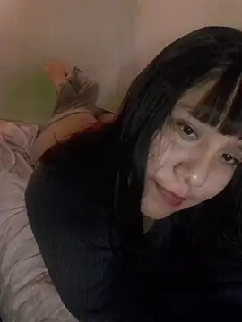 Snapshot of Kalani_Engel chatting on 06-21-26, 05:57 Kalani Engel online show from 06-21-26, 05:57