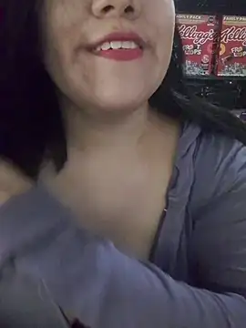 Snapshot of Kalani_Engel chatting on 07-05-26, 05:14 Kalani Engel online show from 07-05-26, 05:14