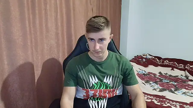 Todhorny9873 online show from 12-11-24, 08:15