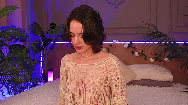 Devilinee online show from 10-23-25, 06:45