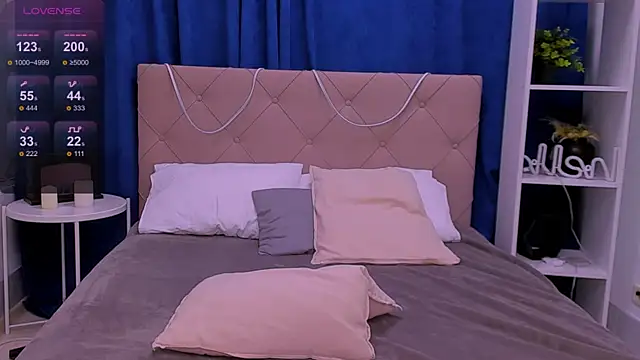 Janie JJ Curvie online show from 03-01-26, 12:54