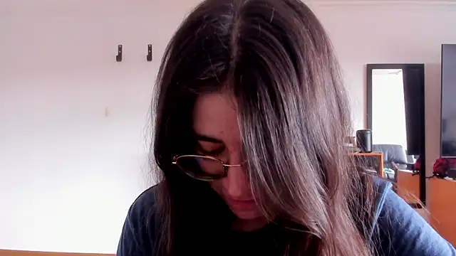 HazelKush online show from 01-15-26, 02:09