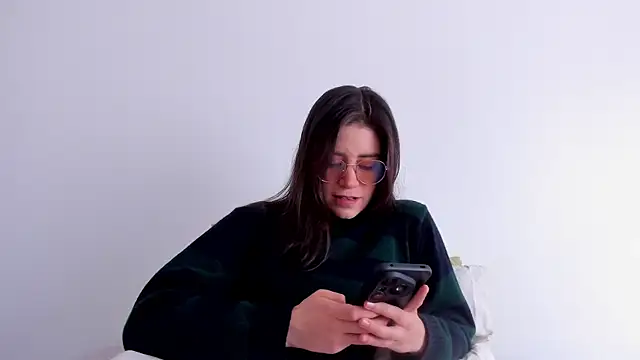 HazelKush online show from 12-20-25, 02:09