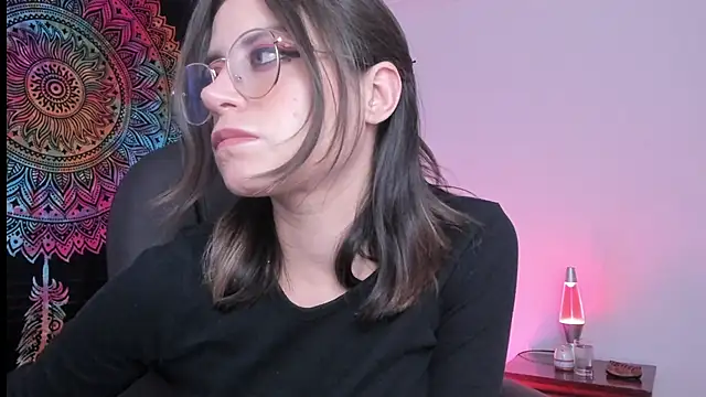 HazelKush online show from 12-19-24, 08:34