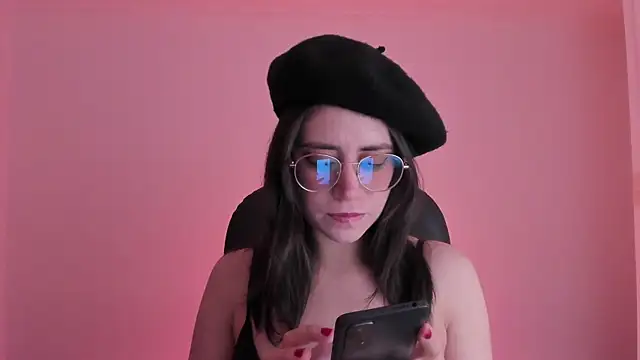 HazelKush online show from 10-23-25, 09:24