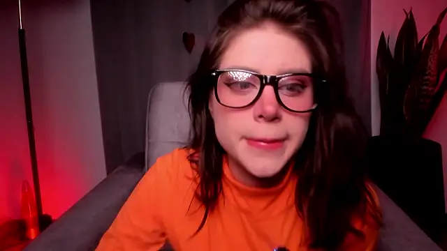 HazelKush online show from 02-10-26, 10:53