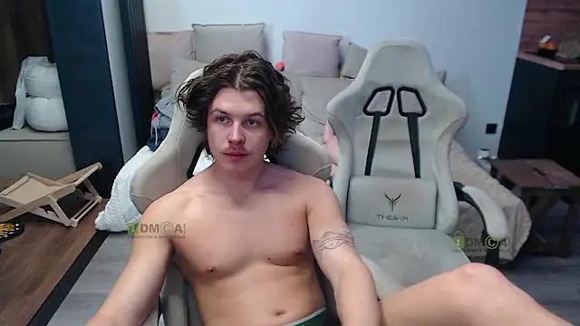 Sunny-Girl1 online show from 03-18-26, 09:12