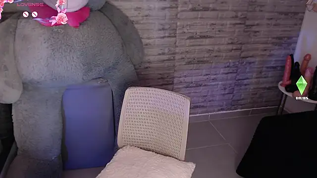 TinnaCobb online show from 03-09-26, 03:59