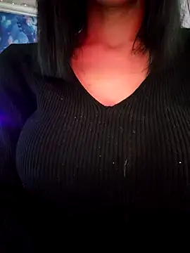 misscectito13 online show from 10-18-25, 04:42