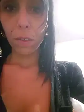 misscectito13 online show from 09-23-25, 07:43
