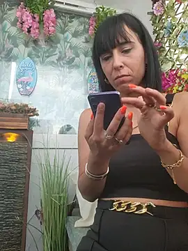 Snapshot of misscectito13 chatting on 06-14-26, 06:20 misscectito13 online show from 06-14-26, 06:20