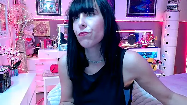 misscectito13 online show from 11-16-25, 02:27